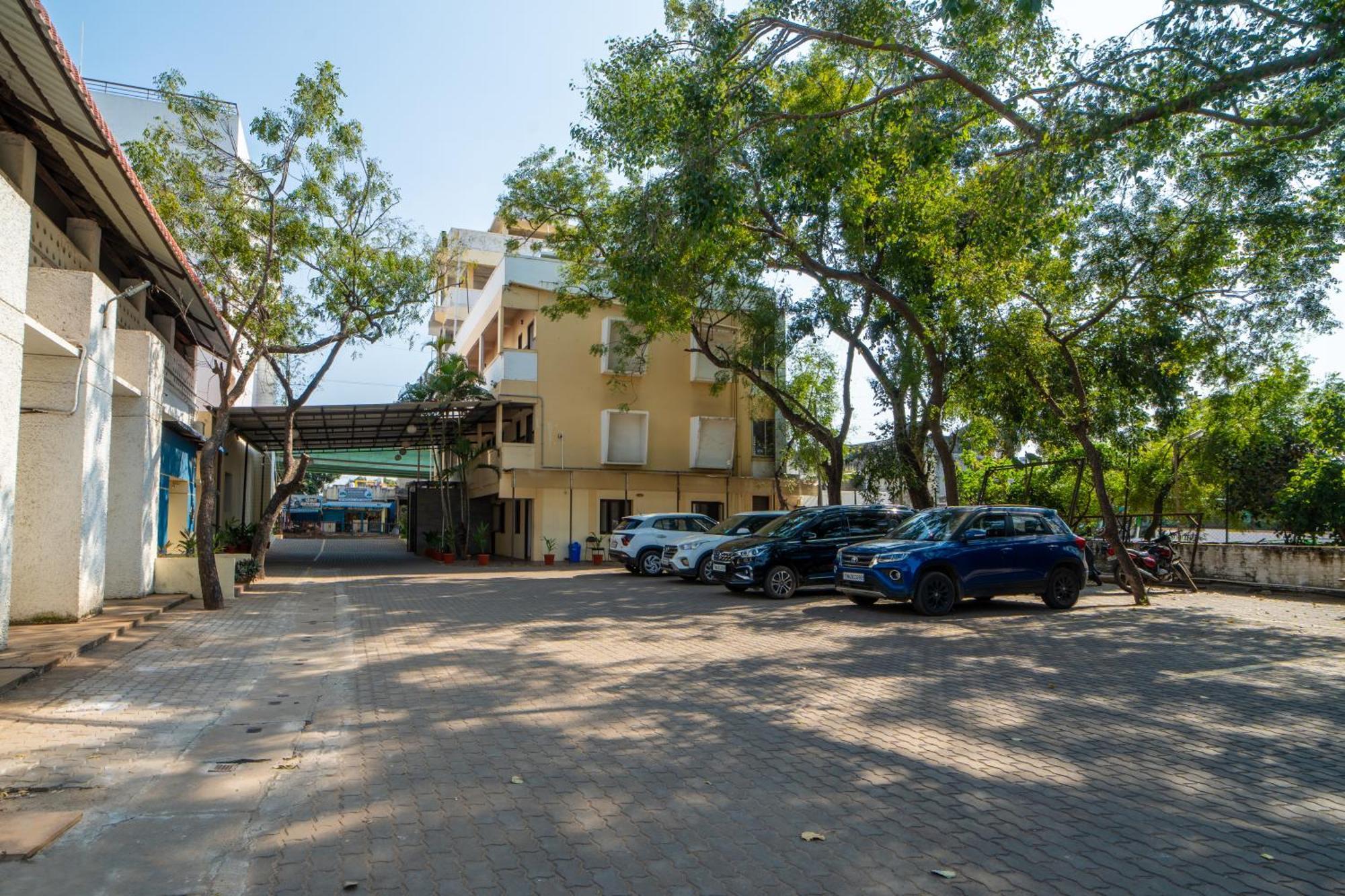 מלון טנג'בור Yagappa Residency מראה חיצוני תמונה